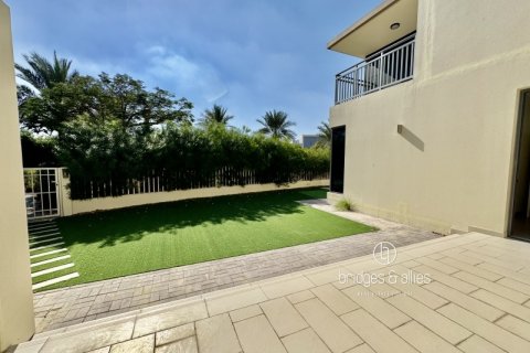 Vila u gradu Dubai Hills Estate, UAE 4 spavaće sobe, 313 m2 Br. 699368 - Slika 15
