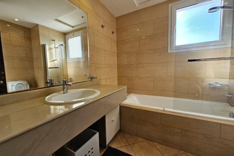 Пәтер Al Hamra Village, Рас-эль-Хайма, БАӘ-да 2 жатын бөлмелер, 120 м² № 656140 - фото 22