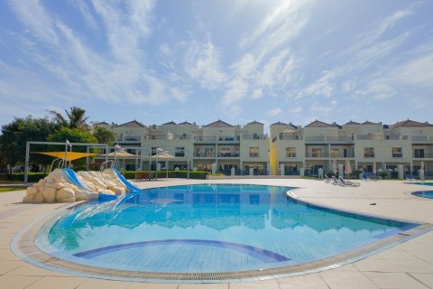 Пәтер Al Hamra Village, Рас-эль-Хайма, БАӘ-да 2 жатын бөлмелер, 120 м² № 656140 - фото 29