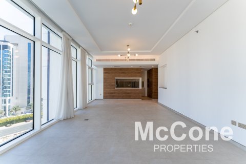 Apartment in Jumeirah Lake Towers, Dubai, UAE 2 bedrooms, 138.43 sq.m. № 587154 - photo 3