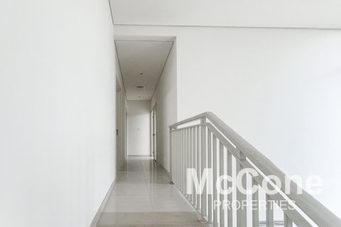 Shtëpi në qytet në DAMAC Hills (Akoya by DAMAC), Dubai, Emiratet e Bashkuara Arabe 3 dhoma gjumi, 253.81 m2. № 587155 - Foto 13