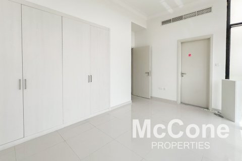 Shtëpi në qytet në DAMAC Hills (Akoya by DAMAC), Dubai, Emiratet e Bashkuara Arabe 3 dhoma gjumi, 253.81 m2. № 587155 - Foto 8