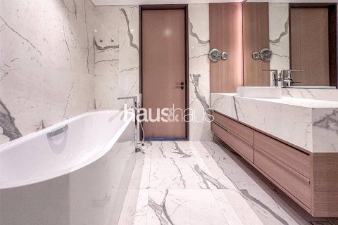Dvoupatrový byt v Zabeel, Dubai, SAE 3 ložnice, 352 m² Č.: 625663 - fotografie 17