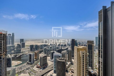 Apartament në Downtown Dubai (Downtown Burj Dubai), Dubai, Emiratet e Bashkuara Arabe 3 dhoma gjumi, 186 m2. № 603149 - Foto 2