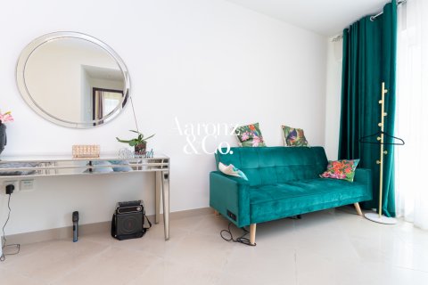 Apartamento en venta en Jumeirah Lake Towers, Dubai, EAU 1 dormitorio, 70 m2 № 729907 - foto 8