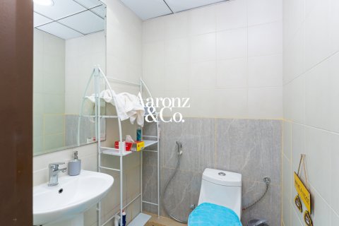 Apartamento en venta en Jumeirah Lake Towers, Dubai, EAU 1 dormitorio, 70 m2 № 729907 - foto 13