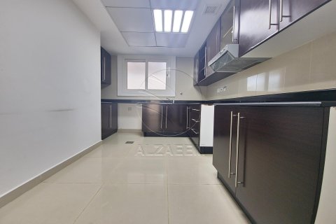 Villa sa Al Reef, Abu Dhabi, UAE 5 silid-tulugan, 273 sq.m. № 615926 - larawan 4