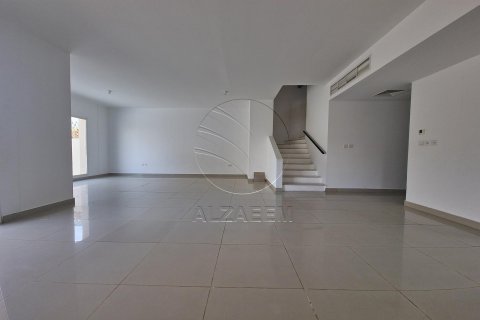 Villa sa Al Reef, Abu Dhabi, UAE 5 silid-tulugan, 273 sq.m. № 615926 - larawan 3