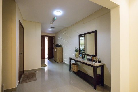 Řadový dům v Al Salam Street, Abu Dhabi, SAE 3 ložnice, 197 m² Č.: 615894 - fotografie 11