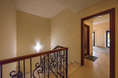 Řadový dům v Al Salam Street, Abu Dhabi, SAE 3 ložnice, 197 m² Č.: 615894 - fotografie 20