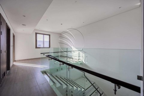 Řadový dům na Yas Island, Abu Dhabi, SAE 3 ložnice, 318 m² Č.: 615896 - fotografie 19
