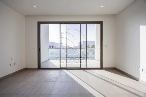 Řadový dům na Yas Island, Abu Dhabi, SAE 3 ložnice, 318 m² Č.: 615896 - fotografie 25