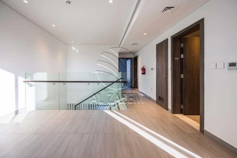 Řadový dům na Yas Island, Abu Dhabi, SAE 3 ložnice, 318 m² Č.: 615896 - fotografie 20