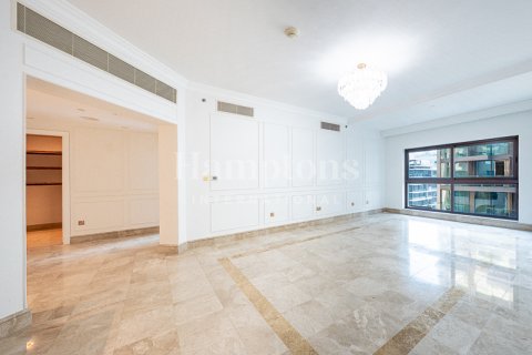 Apartament de închiriat în Palm Jumeirah, Dubai, EAU 2 dormitoare, 160.50015183 mp.  №583782 - poză 3
