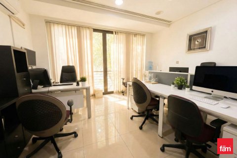 Al Badaa, Dubai, BAE’de satılık dükkan 217 m² No 679151 - fotoğraf 7