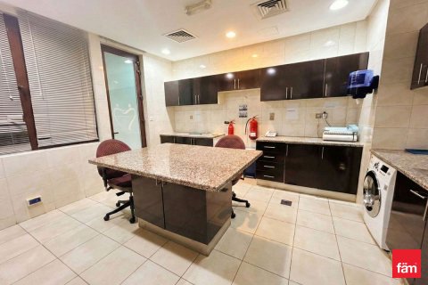 Al Badaa, Dubai, BAE’de satılık dükkan 217 m² No 679151 - fotoğraf 2