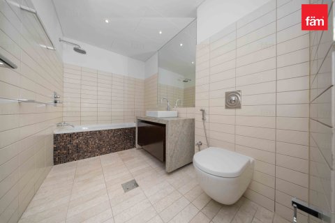 Lakás itt: Sheikh Zayed Road, Dubai, EAE, 2 hálószoba, 119 m², azonosító: 679150 - fénykép 8