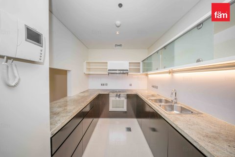Lägenhet uthyres i Sheikh Zayed Road, Dubai, UAE 2 sovrum, 119 kvm Nr. 679150 - fotografi 2