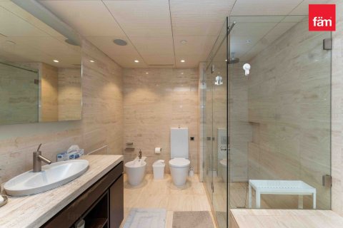 Apartament në Downtown Dubai (Downtown Burj Dubai), Emiratet e Bashkuara Arabe 1 dhomë gjumi, 109 m2. № 612355 - Foto 10