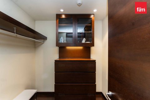 Apartament në Downtown Dubai (Downtown Burj Dubai), Emiratet e Bashkuara Arabe 1 dhomë gjumi, 109 m2. № 612355 - Foto 15