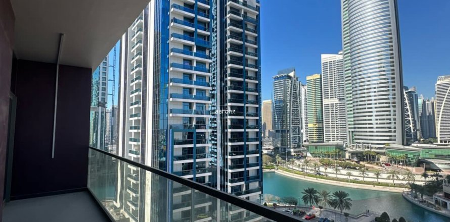 Apartment in Jumeirah Lake Towers, Dubai, UAE 2 bedrooms, 135.7 sq.m. № 628807