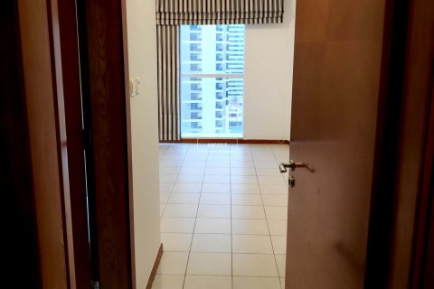 Apartmen di Jumeirah Lake Towers, Dubai, UAE 2 bilik tidur, 122.7 meter persegi № 628809 - foto 6