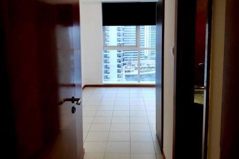 Apartmen di Jumeirah Lake Towers, Dubai, UAE 2 bilik tidur, 122.7 meter persegi № 628809 - foto 5