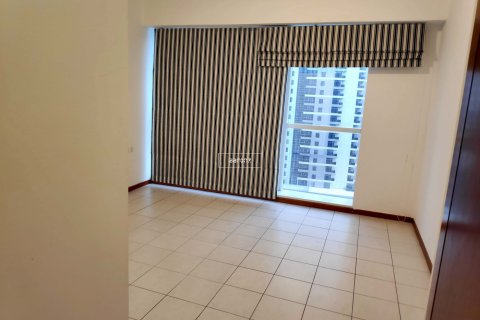 Apartmen di Jumeirah Lake Towers, Dubai, UAE 2 bilik tidur, 122.7 meter persegi № 628809 - foto 9
