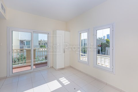 Vila di Dubai, UEA 2 kamar tidur, 254.3 m2 nomor 693986 - foto 16