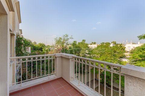 Vila di Dubai, UEA 2 kamar tidur, 254.3 m2 nomor 693986 - foto 18