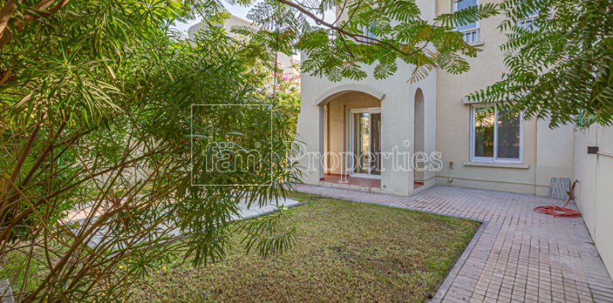 Willa w Dubai, ZEA 2 sypialnie, 254.3 mkw. nr 693986