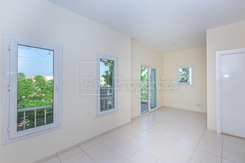 Vila di Dubai, UEA 2 kamar tidur, 254.3 m2 nomor 693986 - foto 13