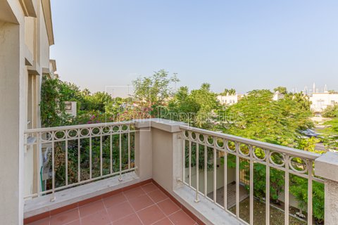 Vila di Dubai, UEA 2 kamar tidur, 254.3 m2 nomor 693986 - foto 20