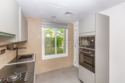 Vila di Dubai, UEA 2 kamar tidur, 254.3 m2 nomor 693986 - foto 7