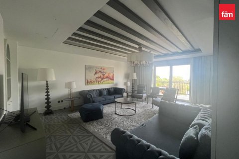 Vila u Dubai, UAE 4 spavaćih soba, 965 m2 Br. 693989 - fotografija 2