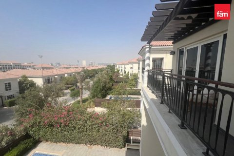Vila u Dubai, UAE 4 spavaćih soba, 965 m2 Br. 693989 - fotografija 12