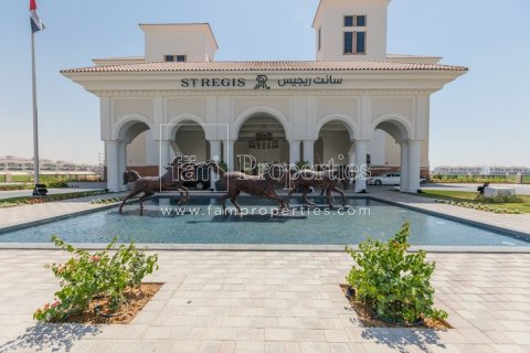 Vila u Dubai, UAE 4 spavaćih soba, 965 m2 Br. 693989 - fotografija 13