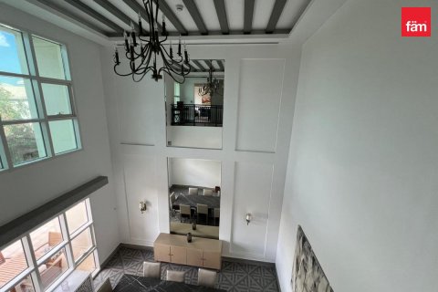Vila u Dubai, UAE 4 spavaćih soba, 965 m2 Br. 693989 - fotografija 3