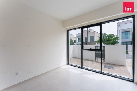 Villa zum Verkauf in Dubai, VAE 4 Schlafzimmer, 494.9 m2 Nr. 703576 - Foto 12