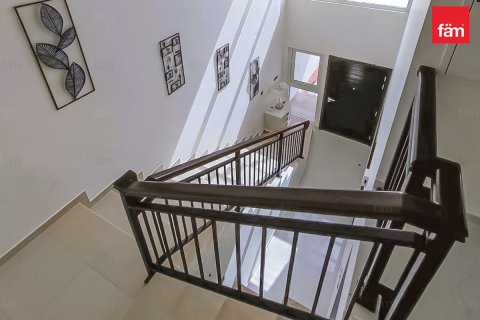 Müüa ridamaja asukohaga Dubai, AÜE: 4 magamistoaga, 174.8 m² Nr 660392 - pilt 6
