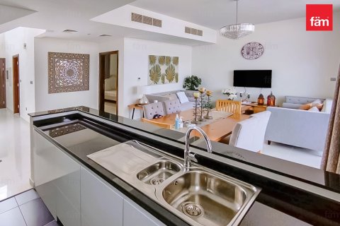 Müüa ridamaja asukohaga Dubai, AÜE: 4 magamistoaga, 174.8 m² Nr 660392 - pilt 8