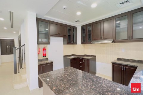 Townhouse in Dubai, UAE 2 bedrooms, 172.4 sq.m. № 660387 - photo 3