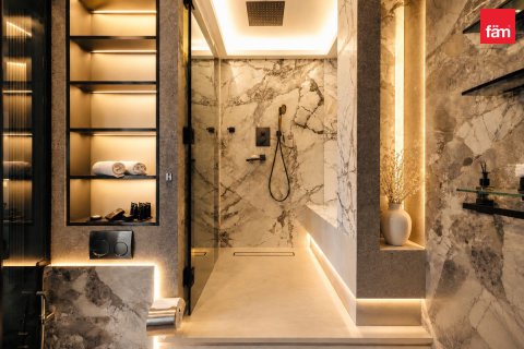 Vilë në Tilal Al Ghaf, Dubai, Emiratet e Bashkuara Arabe 4 dhoma gjumi, 140.4 m2. № 722644 - Foto 18