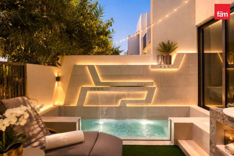Vilë në Tilal Al Ghaf, Dubai, Emiratet e Bashkuara Arabe 4 dhoma gjumi, 140.4 m2. № 722644 - Foto 9