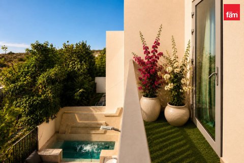 Vilë në Tilal Al Ghaf, Dubai, Emiratet e Bashkuara Arabe 4 dhoma gjumi, 140.4 m2. № 722644 - Foto 15
