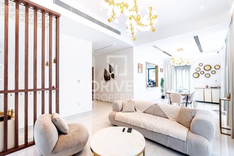 Vila u Al Furjan, Dubai, UAE 4 spavaćih soba, 564.57 m2 Br. 762044 - fotografija 7
