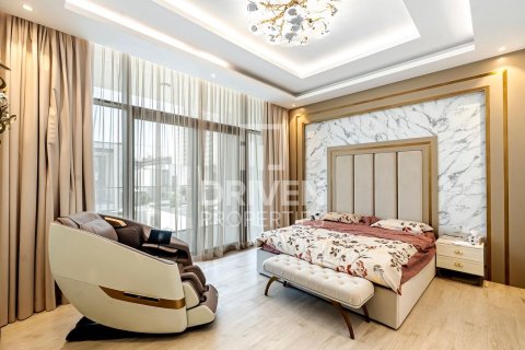 Vila u Al Furjan, Dubai, UAE 4 spavaćih soba, 564.57 m2 Br. 762044 - fotografija 17
