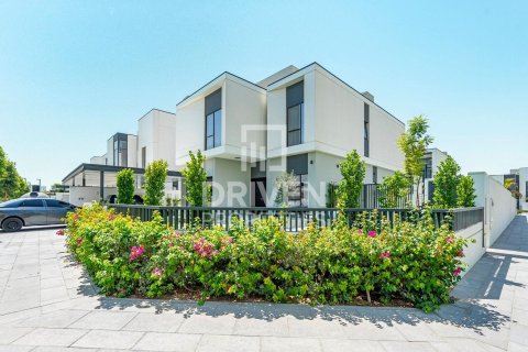 Βίλα σε Al Furjan, Dubai, ΗΑΕ 4 υπνοδωμάτια, 564.57 τ.μ. Αρ. 762044