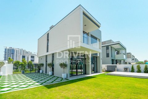 Vila u Al Furjan, Dubai, UAE 4 spavaćih soba, 564.57 m2 Br. 762044 - fotografija 2