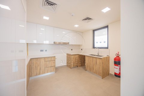 Vila na Yas Island, Abu Dhabi, SAE 3 ložnice, 348 m² Č.: 614943 - fotografie 12